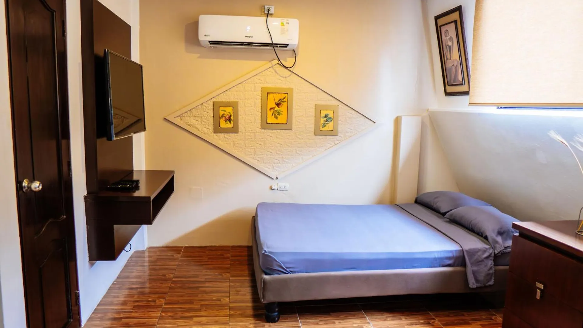 Bed & Breakfast Villa 97 Guayaquil Suites Y Habitaciones Economicas Cerca Del Aeropuerto Ecuador