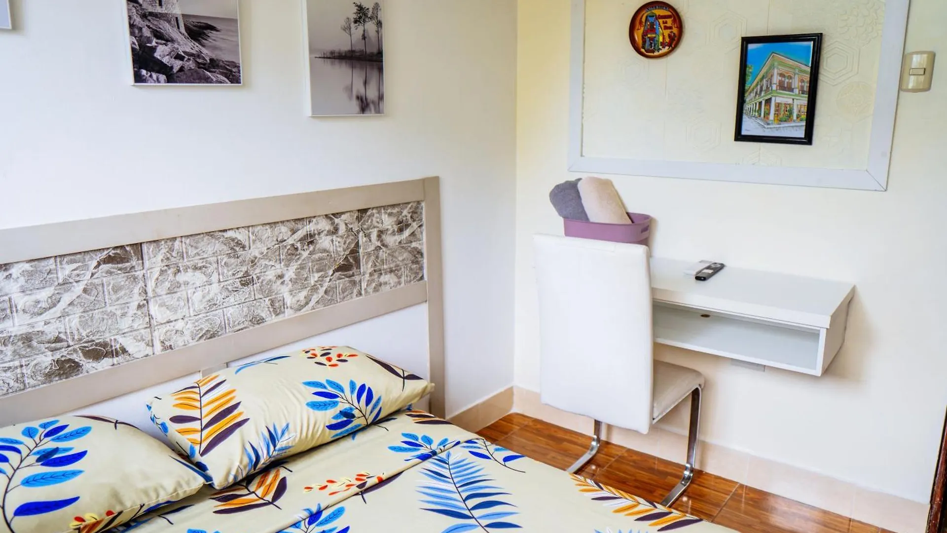 Villa 97 Guayaquil Suites Y Habitaciones Economicas Cerca Del Aeropuerto Bed & Breakfast